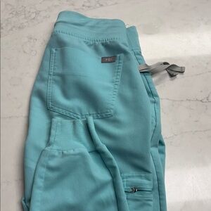 Figs Teal Scrub Pants